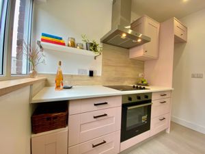 Kitchen- click for photo gallery